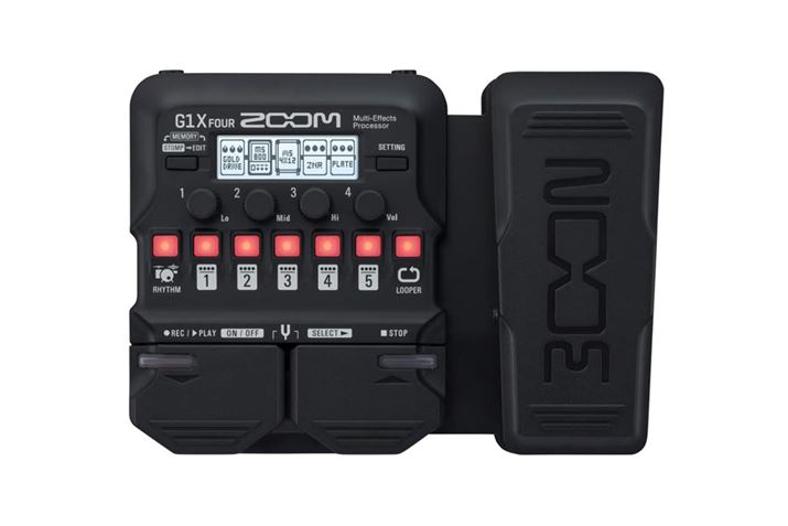ZOOM̃}`GtFN^[uMulti-Effects Processor G1X FOURv