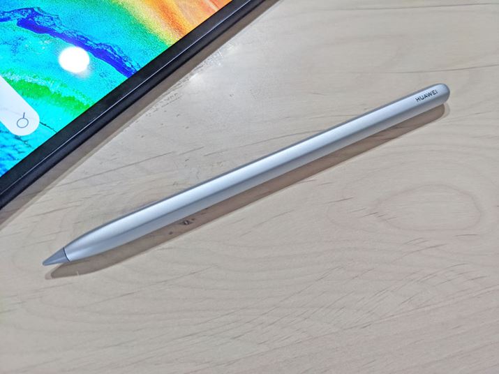 uM-Pencilv͘Zp`ŁȀȂǂł]Ă܂Ƃ܂