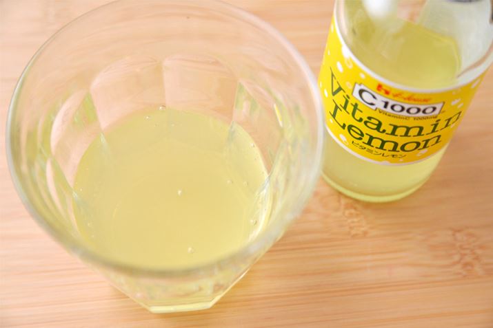 uC.C.vɎāAق̂艩FȂĂ܂