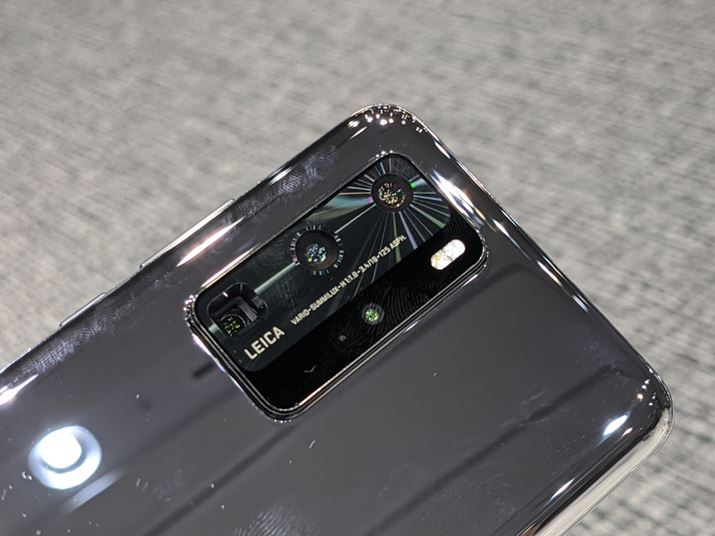 NAbhJ́Awʂɂ钷`̓yɊi[Ă܂