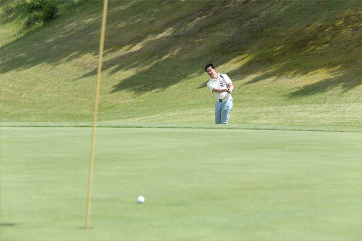 O[̃tȂǁAⒾ񂾏Ԃň芴̂FOChKOCh