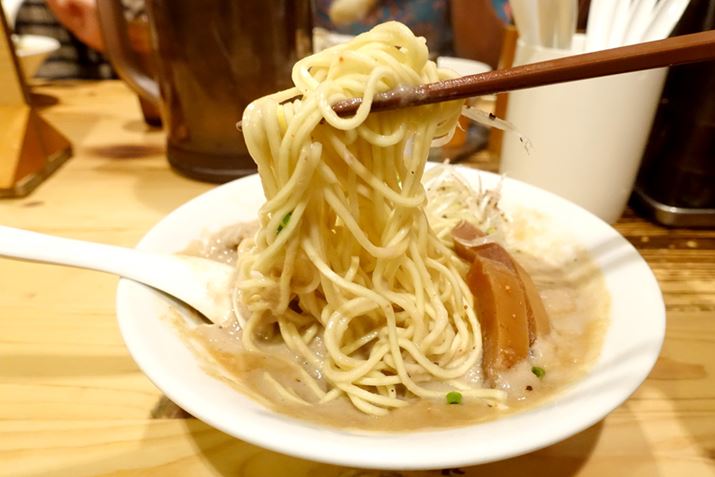 ˂͒Xg[g˂ŁA܂ɋs[̉I