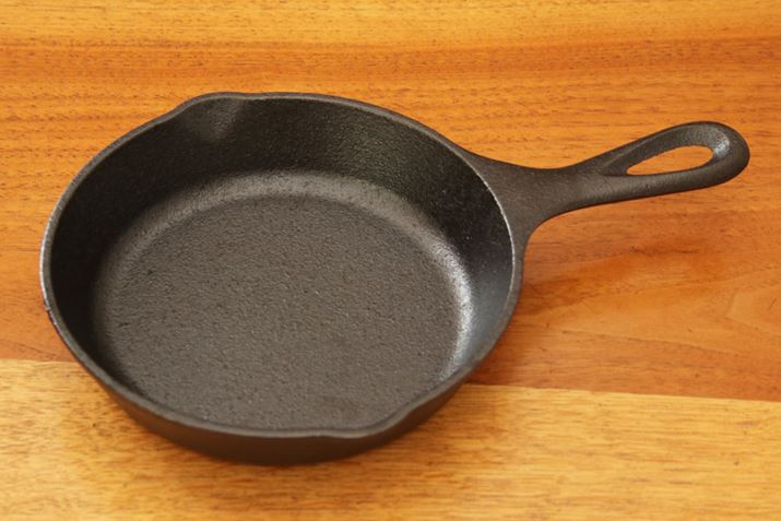 TCY155iaj×260ij×30ijmmŁAdʂ͖880gBIHΉ