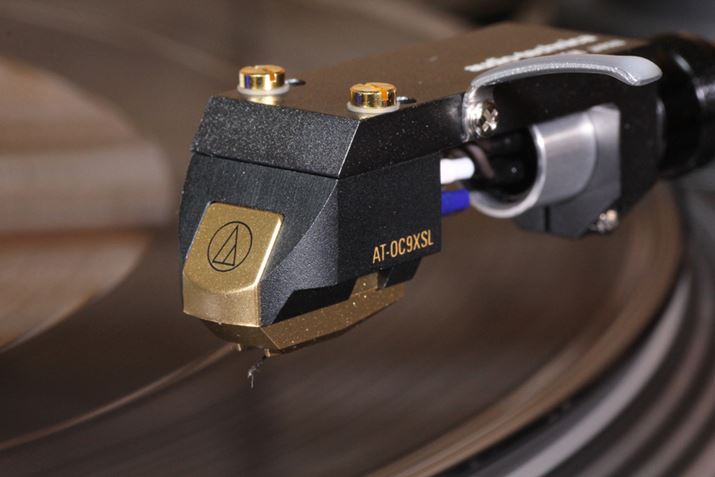 I[fBIeNjJuAT-OC9XSLv