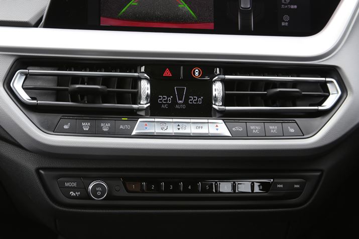 BMW V^u1V[YṽCplƃGARȂǂ̑XCb`