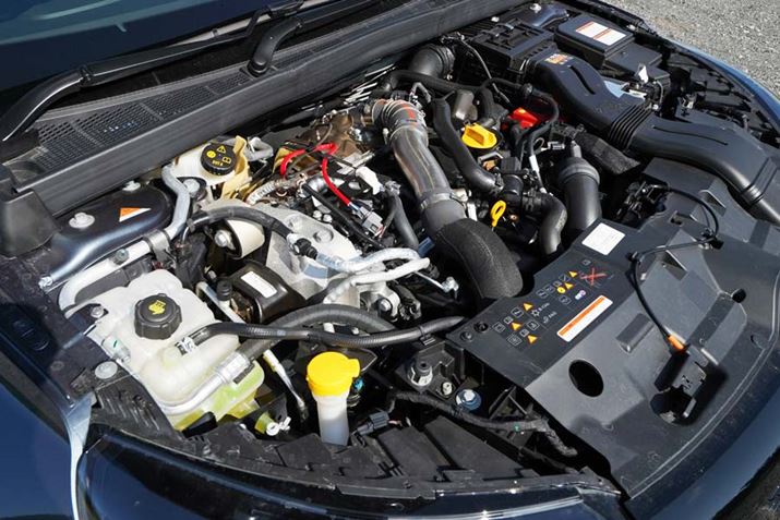 ���m�[�E���K�[�k R.S. �g���t�B�[�@1.8L����4�C���^�[�{�G���W��