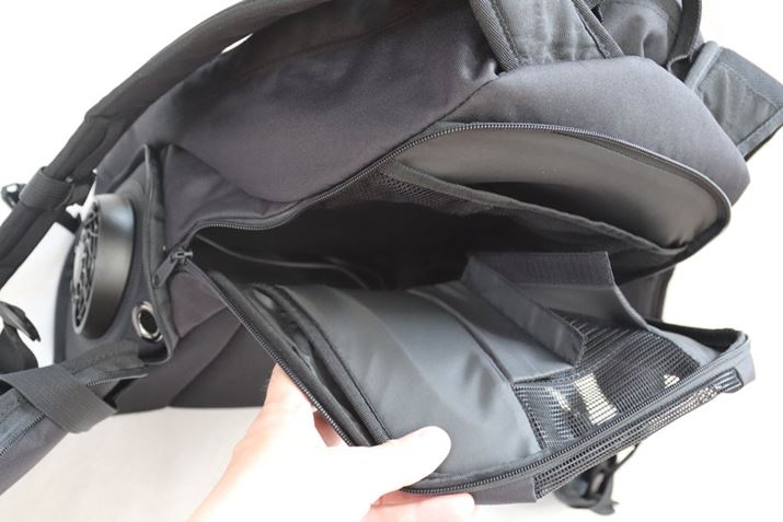 Ẽt@荞񂾊OĆAwɐ݂ꂽʋCGAʂĔro