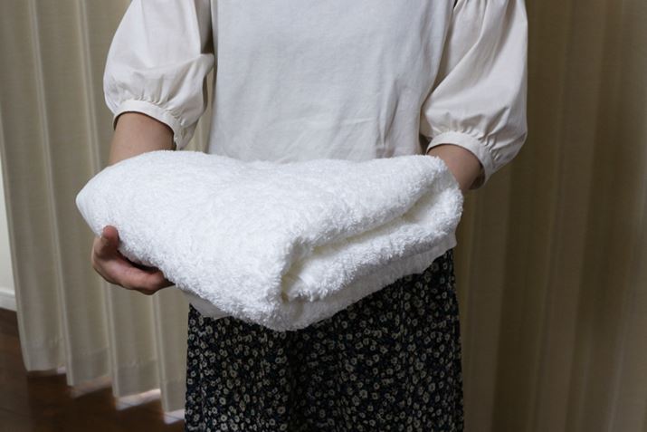 ̂̓oX^I1BTCY70ij×140ijcmŁA100̂Ȃ̃^Cvł