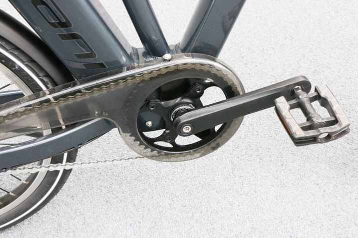 `F[͂ނoł͂ȂAJo[𑕔B`F[ɐGĕ̂hł