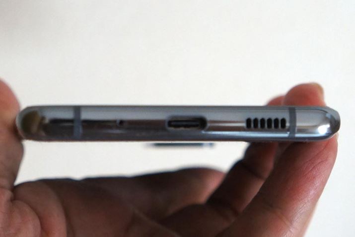 {fBʂUSB Type-C|[gzuBGalaxy Note 10Ɠwbhz[q͔񓋍ڂƂȂĂ