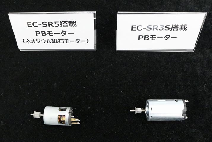 uV]邽߂̃[^[BOfɓڂĂPB[^[iEjA^Ă܂