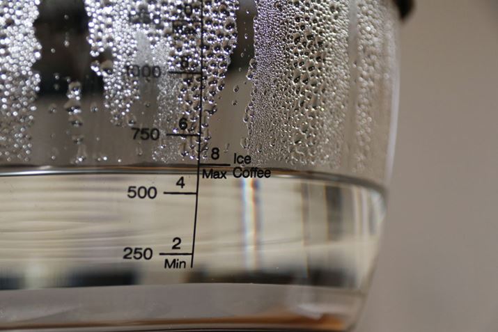 ACXR[q[̓zbgR[q[Ƃ1xɒołʂقȂÂ4`8tɂȂ܂