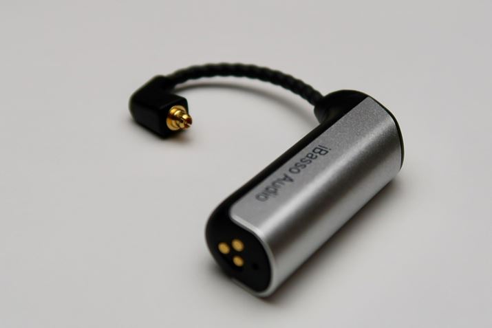 pCvɏ\̃XbgꂽMMCXRlN^[̗pAϋv͏]iƔrĖ4{Ƃ̂