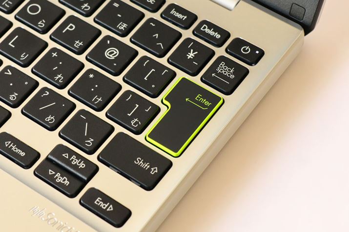 FɃJ[OꂽEnterL[B|bvŊyfUCɂȂĂ