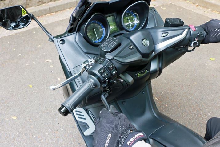 ԎɎgpTChu[L̃o[́A葤̃Obv߂ɑBy슴ŁA₷