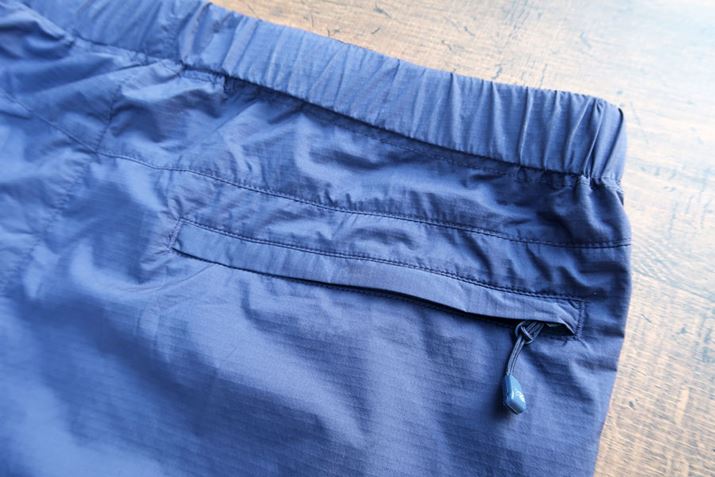 K̉Eɂ|Pbgɂ̓t@Xi[tĂAꂽ̂яoɂ