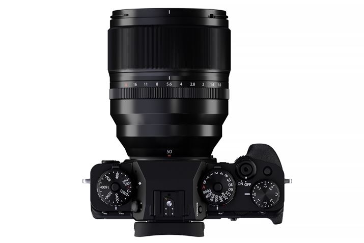 X-T4ɑۂ̃VXeŜ̑S16cmxB莝ŃnhO₷TCY