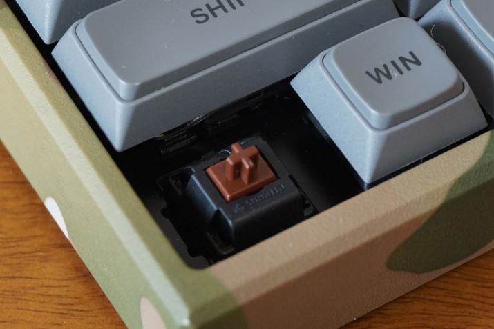 hCcECHERRYЂCHERRY MXXCb`̗pBʐ^̓JjJL[{[hő\IMXł