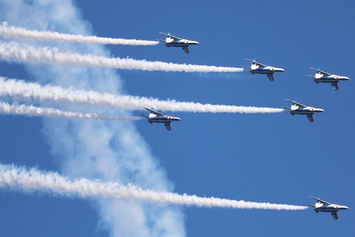 2016N̓ԊnqՁB̎6@ґœWssĂ