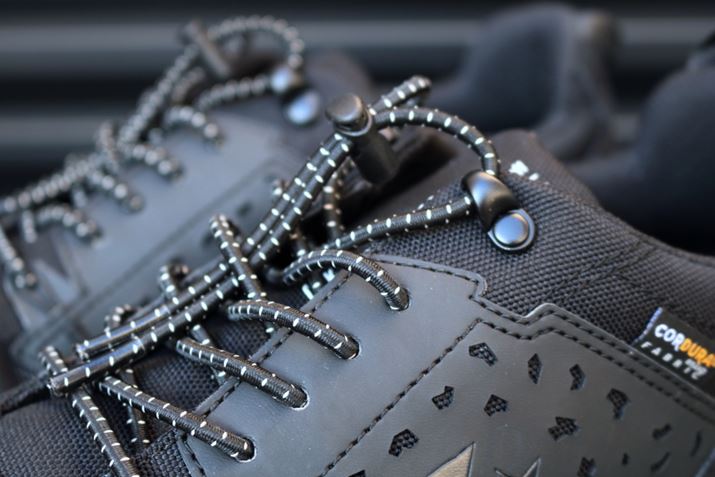 E₷SA[XƃR[hbN̗pBAbp[ƓF̃XyAV[[Xt܂