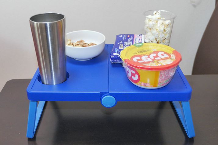 �e�[�u���^�����ɁA�u�Ђ��̂��g���[�v�Ɣ�ׂĂ������悹�₷�����A����x��������