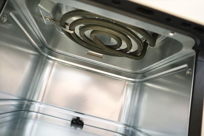 ōx200̔MzAHނɊ܂܂Ă鐅ƖgĒĂ̂