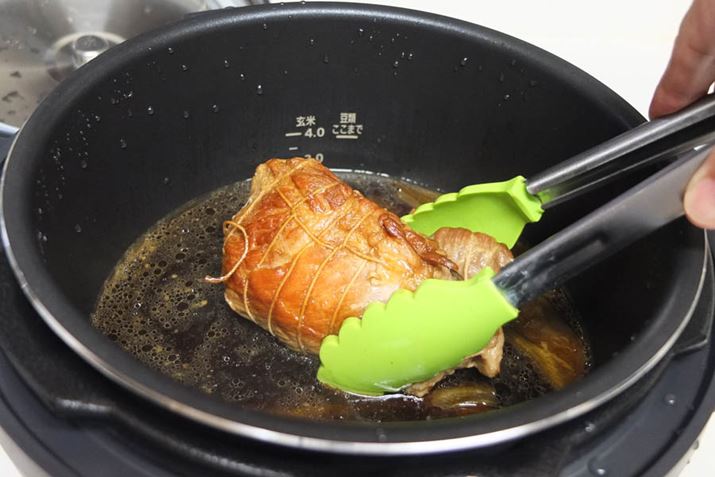 IЂԂāA܂ׂȂݍ܂܂