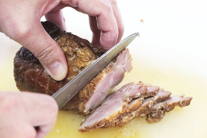 ŔĂA`[V[͐g邱ƂȂAX[Yɐ؂܂