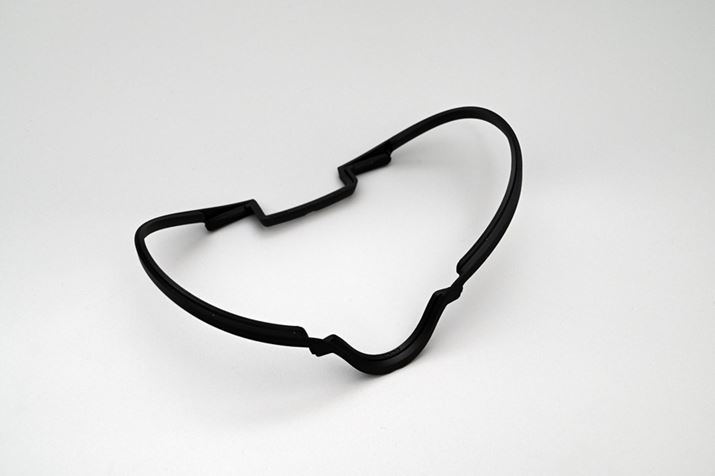 uOculus Quest 2ṽpbP[Wɂ͊ዾXy[T[t