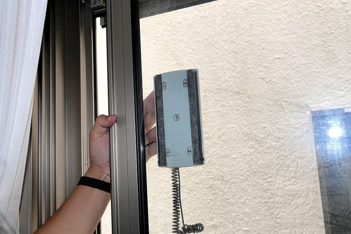 ܂͎OpN[i[𑋃KX̊OɃsb^Ɖ܂