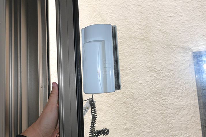 𗣂ĂȂ炢AKb`Ă܂