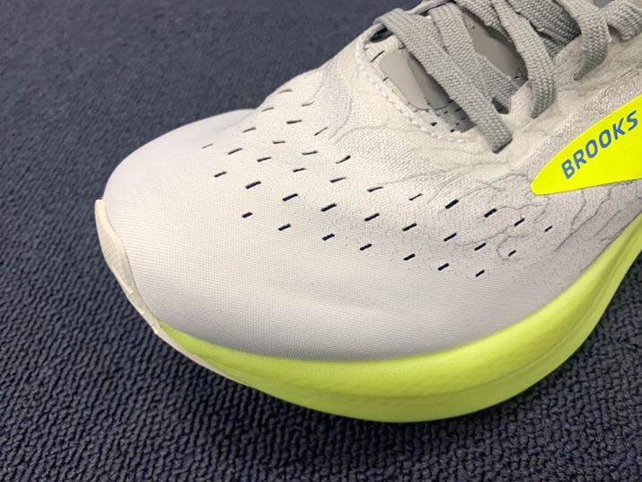 LkɂꂽAbp[́A₳ݍ݁AKȗSn