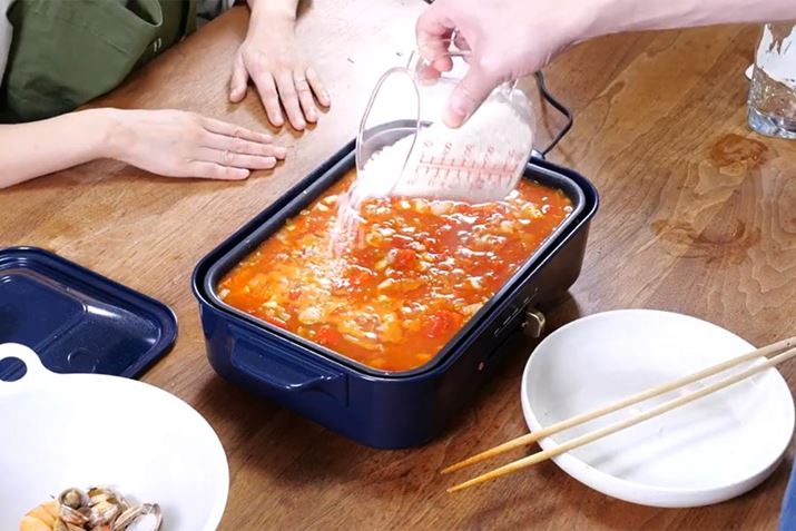 Ŗ𐮂āAĂ琶ĂĒ΂3قǉ߂܂