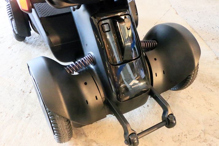 ATXyV𑕔邱ƂŁAs̏ՌzB@\ǉȂdʂOfƕςȂ悤AfނȂǂĂBȂAԑ̌ɔzuꂽLX^[́Ao⎞izۂɌɓ]|̂h߂̂