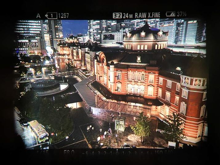 lPĂEVF̕\BBeʂ̎lĂĎӂ̎Beɂ󋵂ł