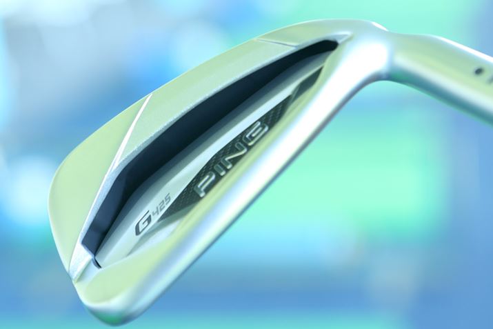 �t�F�[�X�����M���M���܂Ō@�荞��ł���A������|�P�b�g�L���r�e�B�\���B�t�F�[�X�������Ȃ����������ŗ]��d�ʂ��傫���Ƃ��悤�ɂȂ����̂��A�w�b�h����̌��݂��������C�����܂�