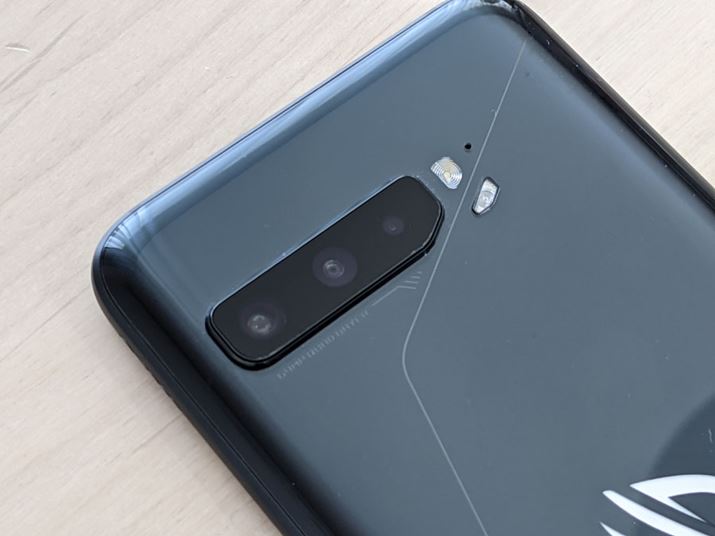 6400f̕WJA1300f̍LpJA500f̃}NJ̃gvJ