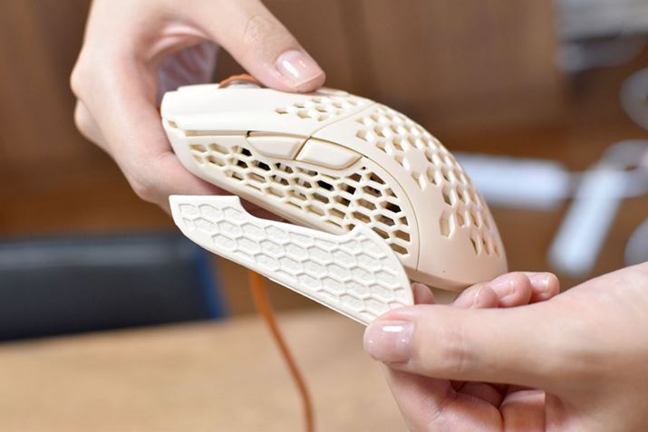 uINFINITYSKINvd˂ƂB͂Ăėpł̂Ŏg₷A≘΍ɂЂƖ𔃂܂