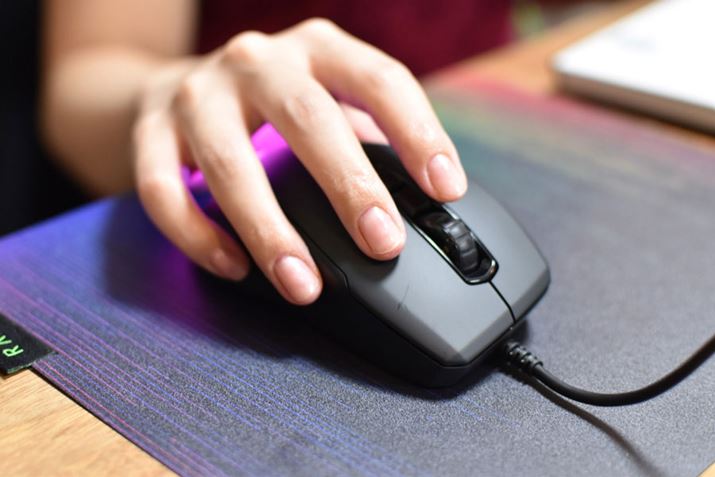 Kone Pure UltráAI3i̒ŁA{^ƂBϋvSzȂ̂ŁASĎg