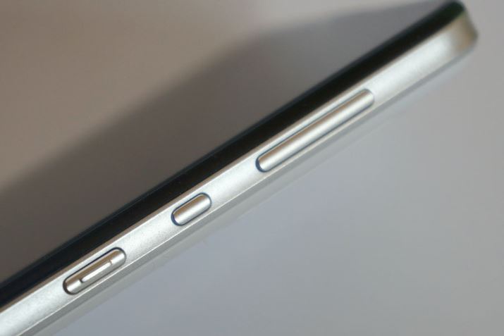 Eʂɂ́AAdAGoogle AVX^g̋NA{[̊e{^zuBȂAd{^͖2bȓ̒Google PayNł