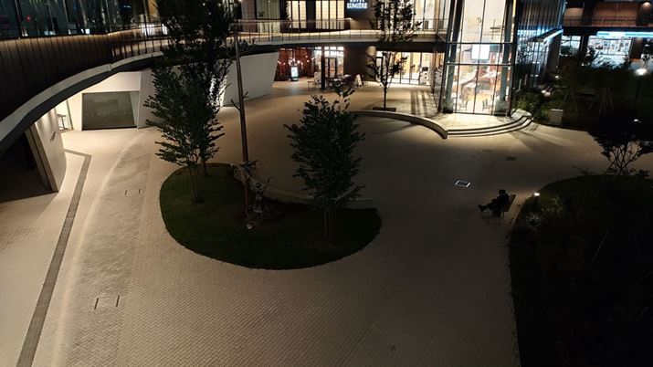 Ɠ\}WJɐ؂ւĎBeAiCg[hł̎BeBܑꂽ^CɃNbLʂĂBFԂmCY}ĂAxBe@\͂ȂサĂ悤