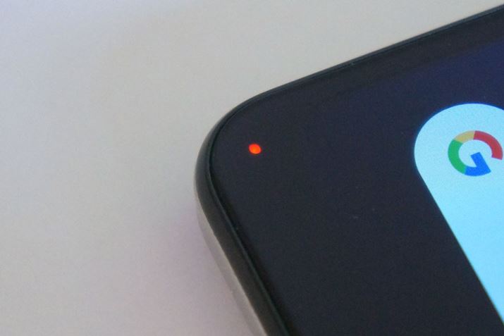 ʒm[dȂǂ̏Ԃm点LED̓fBXvC̍ɔzuĂ