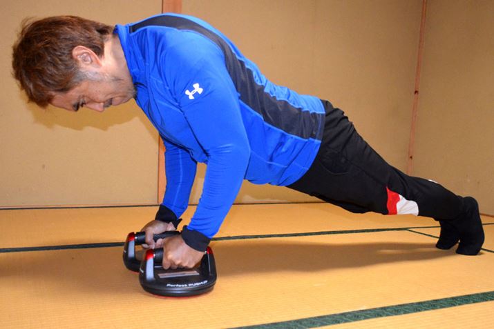 蕝߂ƁAr؂̎O؁A؂ƒ֌₷Ȃ܂B̏łup[tFNgvbVAbvv͍萫𔭊܂