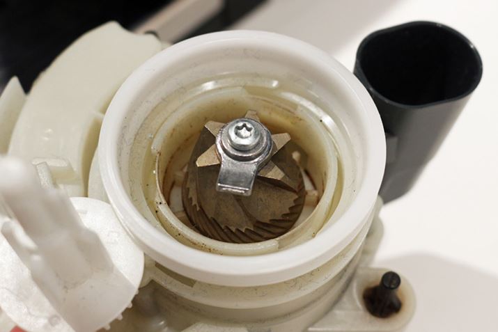 R[q[҂R[̃OC_[BψȃTCY̍aƉsȃGbWŃR[q[Xɐ؂荏ł߁AʓIȃvy^Cv҂R[q[̋ψꐫACMɂR[q[̎_}܂