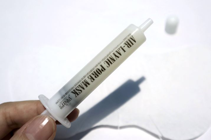 ˊ̂悤ȗe̐[̃t^Jcc