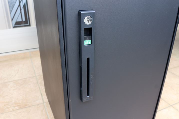 ɂ͉̂߂̌Ǝ{̋@\AẲɓ`[ތԂ܂BzƎ҂zBAɔzB`[Ŏ{Ɖ󂳂̂łAڂ͂̂ق