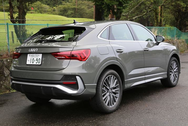 AEfB V^uQ3vŐVɒǉꂽAN[ytH́uQ3X|[cobNv