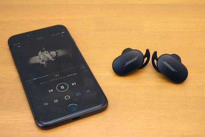 iPhoneƃyAOāuQuietComfort Earbudsv̉`FbN