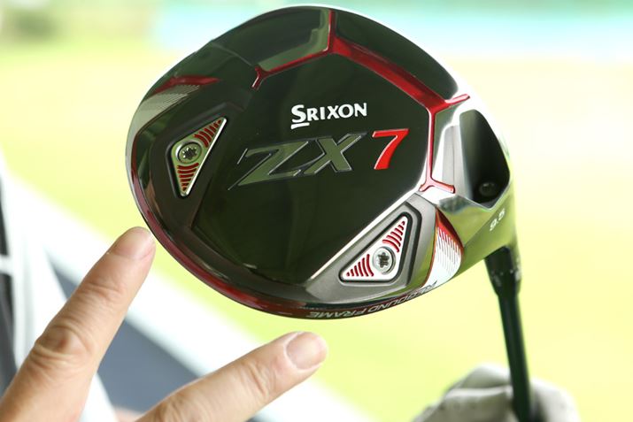 ZX7̓q[ƃgDɂꂼEF[g𓋍ڂĂAւ邱ƂŏdSʒu̒\Bʔ̃EF[gw΁AɕL\ɂȂĂ܂