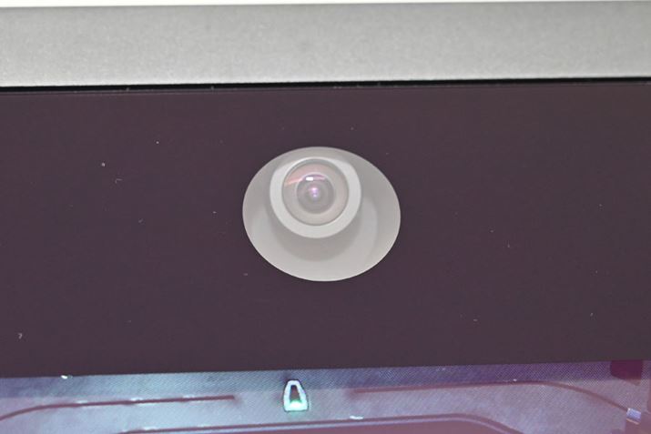 {̏㕔ɓڂĂ鍂rWZT[BŐl̗ڂFĂBFłGÁAEꂼ45xA㉺ꂼ60x͈̔͂gbLO\Ƃ̂